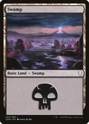 Swamp (258) [Dominaria] 